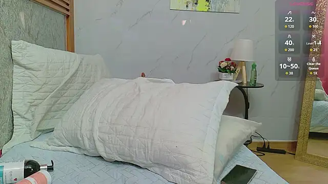 kinkyhousewifee's Live XXX Chat