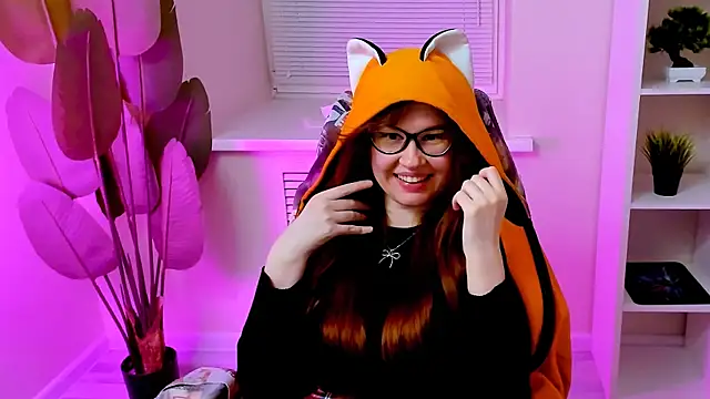 CarolGiggly's Live XXX Chat