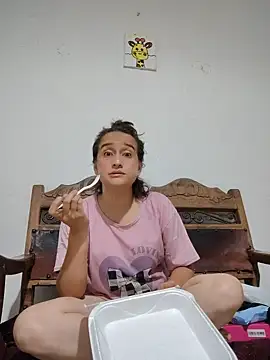 צ'אט XXX בשידור חי של valery506