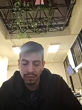 Živý XXX chat Juann-cock