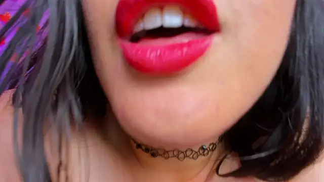 แชท XXX สดของ naharasoller