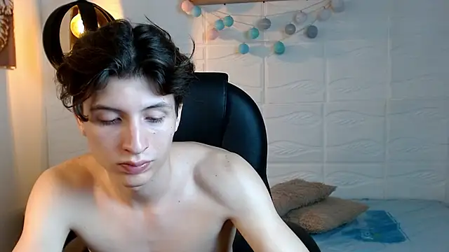 Chat XXX ao vivo de Marcoviolet