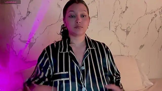 MarcellaGriffin Show Webcam