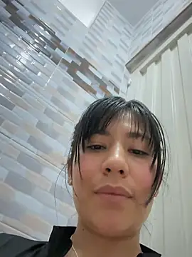 Chat XXX ao vivo de kim_monti