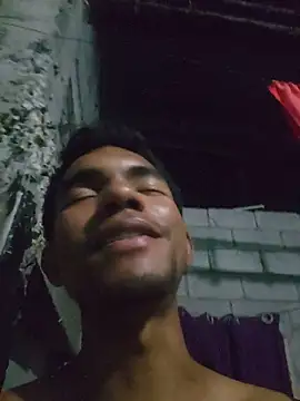 Reynold2608 Show in webcam