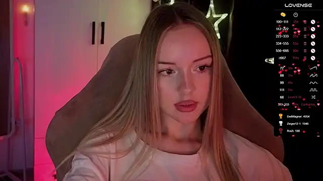Nestyzz's Live XXX Chat