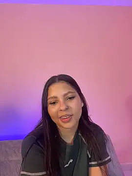 melanimorgan1 Adlı Modelin Canlı XXX Sohbeti