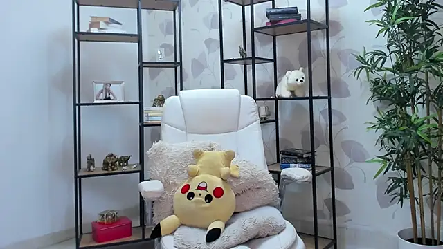 Smileyelyourgf's Live XXX Chat