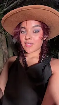 Chat +18 de mariannella ao vivo