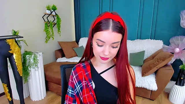 PutOnRepeat live XXX chat