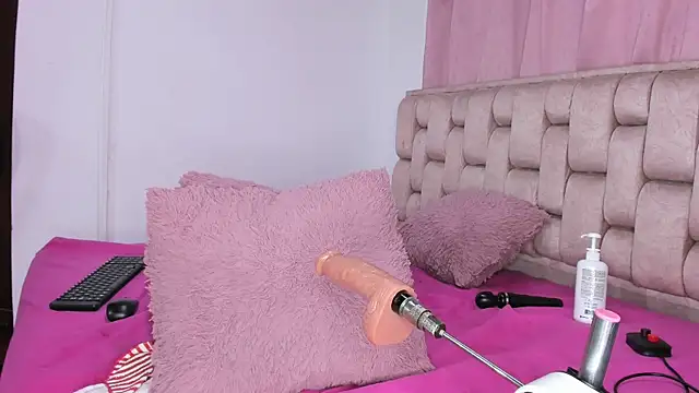 Roxy-Smith's Live XXX Chat