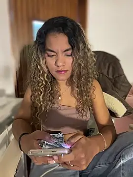 AngelPinkk_ – Naživo XXX chat