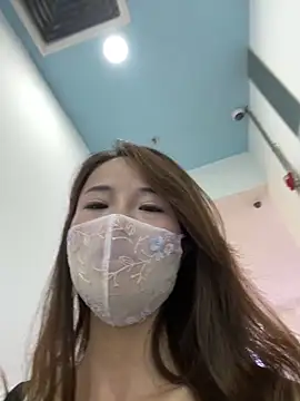 kiss_loo's Live XXX Chat