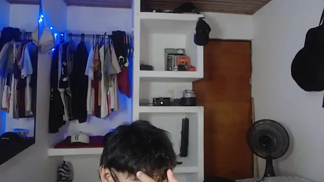 sung_yol – Naživo XXX chat