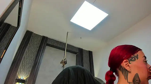 selene_red_ Chat XXX in diretta