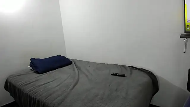 Badwolf818_ Adlı Modelin Canlı XXX Sohbeti