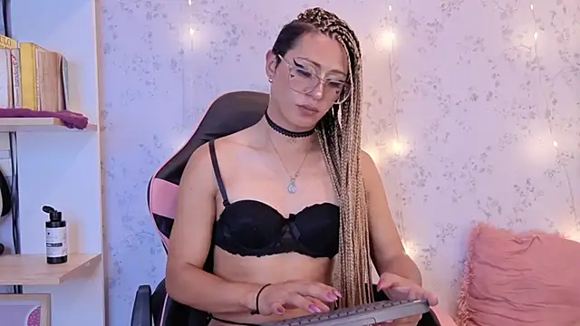 Онлайн чат XXX _Alexaavandercloude
