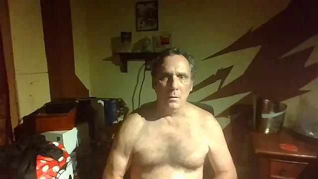 XXX chat uživo modela HunkofRock