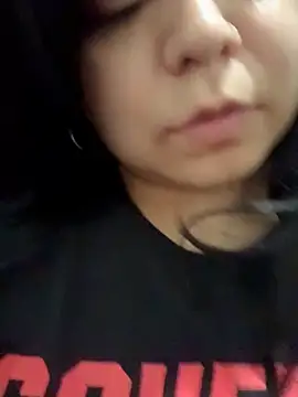 kimmiakiss22's Live XXX Chat