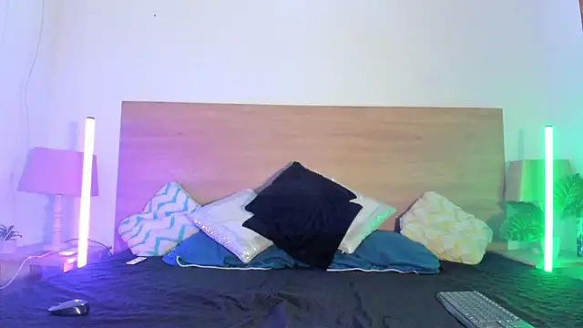 Živý XXX chat LaraRous