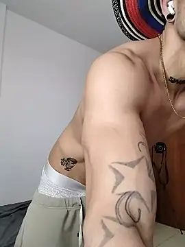 morenosiam's Live XXX Chat