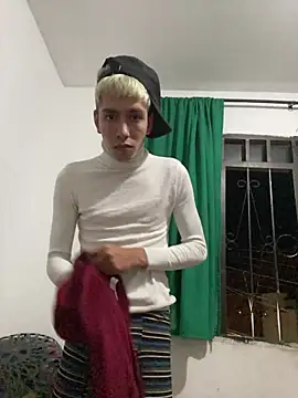 noah_kinderknecht Live XXX-chat