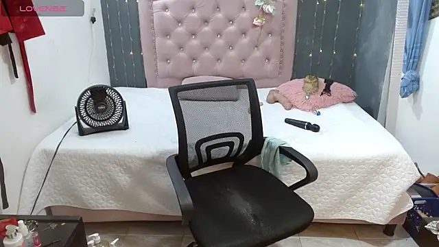 Chatroom XXX en direct de lalisha_96