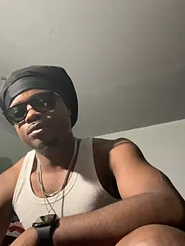 MIGHTYDEMONXXX's Live XXX Chat