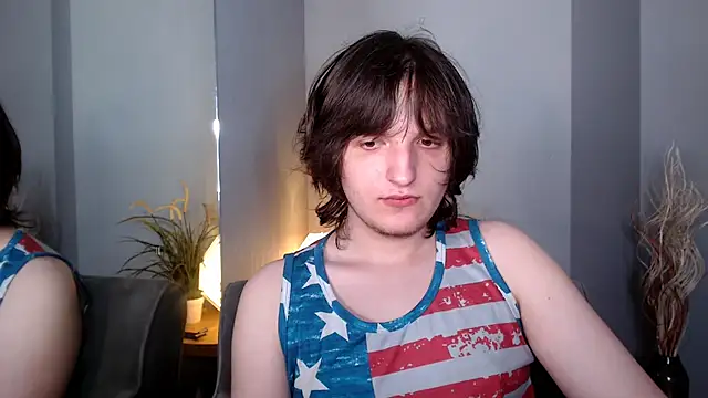 XXX chat uživo modela delalex