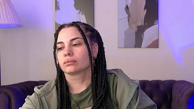 Chatroom XXX en direct de AdrianaToress
