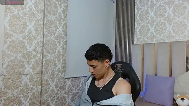 Czat XXX na żywo – Brac_tay