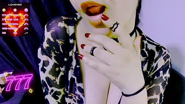 -SHEFA-777's Live XXX Chat