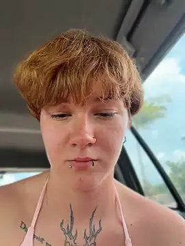 IceMur – Naživo XXX chat