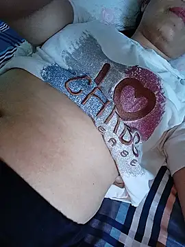 XXX chat uživo modela Doremon_95