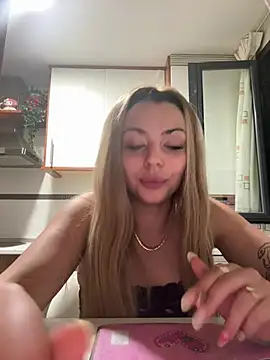 Noeliagglow 라이브 XXX 채팅