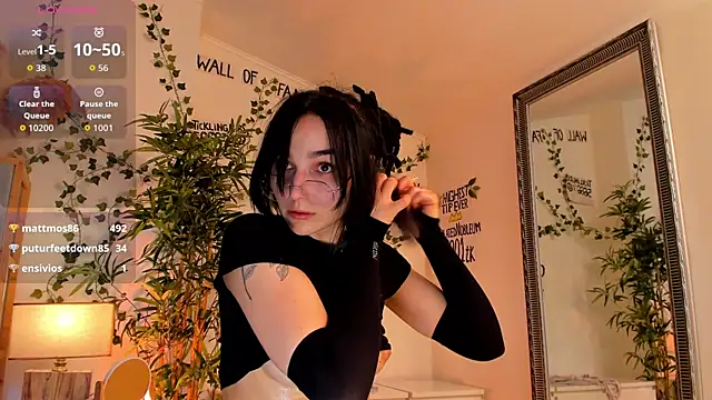 XXX chat uživo modela rubyylicious