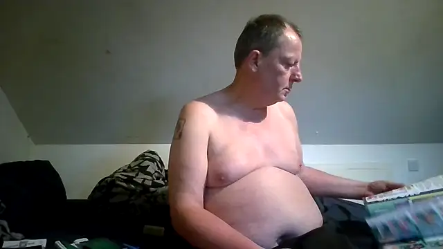 Онлайн чат XXX chubbybear2cum