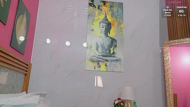 kinkyhousewifee 现场XXX聊天