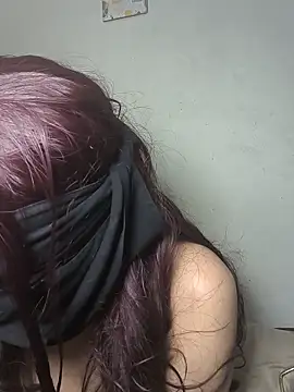 دردشة Nasrreen الجنسية المباشرة