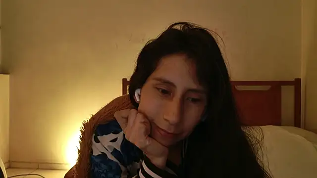 MoonLipsON- Chat XXX live