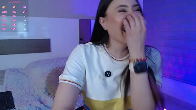 PiaSmile Chat XXX in diretta