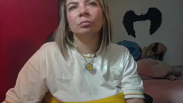 charlotedoll Chat XXX in diretta