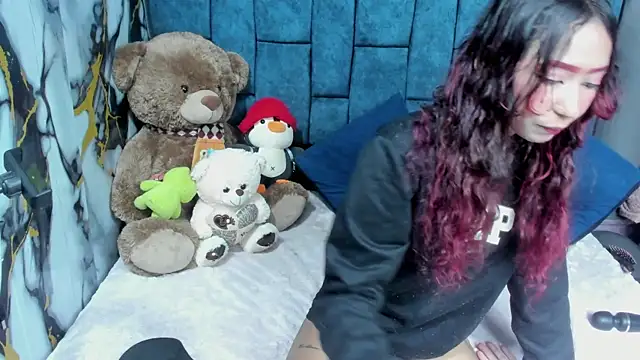ValentinaKlean Chat XXX in diretta