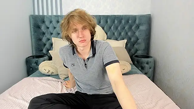 FinnBev Chat XXX in diretta