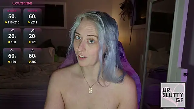 ursluttygf's Live XXX Chat