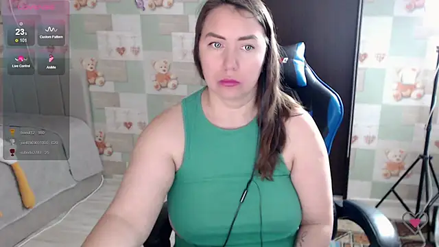 Korolek12 Chat XXX live