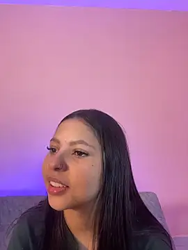 melanimorgan1 Adlı Modelin Canlı XXX Sohbeti