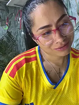 Chat +18 de Sweet__Nurse1 ao vivo