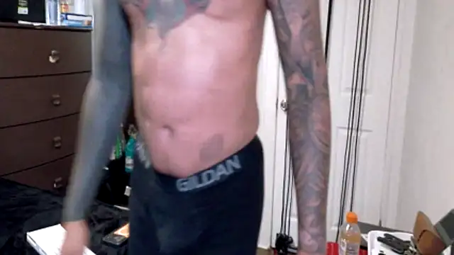 WyattBBC's Live XXX Chat