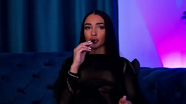 DeniseDevillesn Live XXX chat